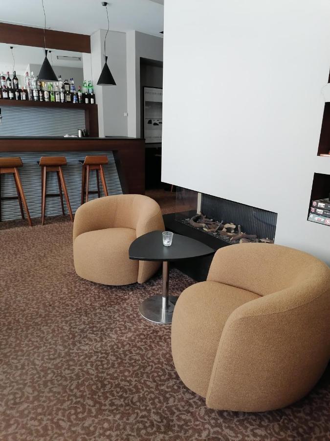 Square Hotel Kortrijk Exterior photo
