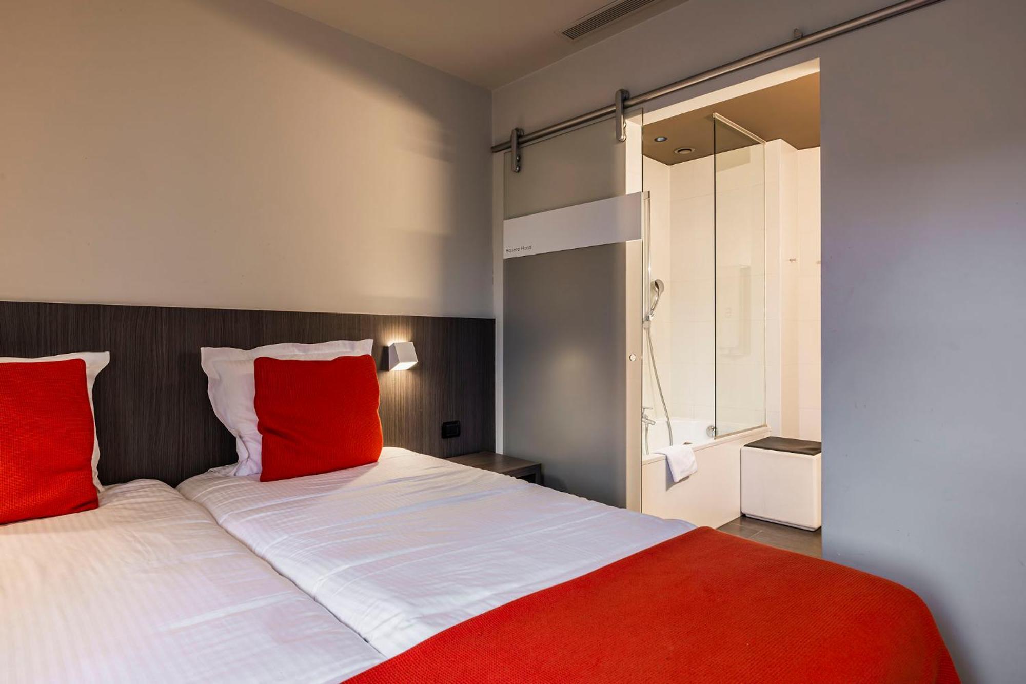 Square Hotel Kortrijk Exterior photo